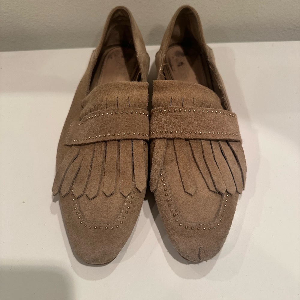Zara Beige Suede Loafers